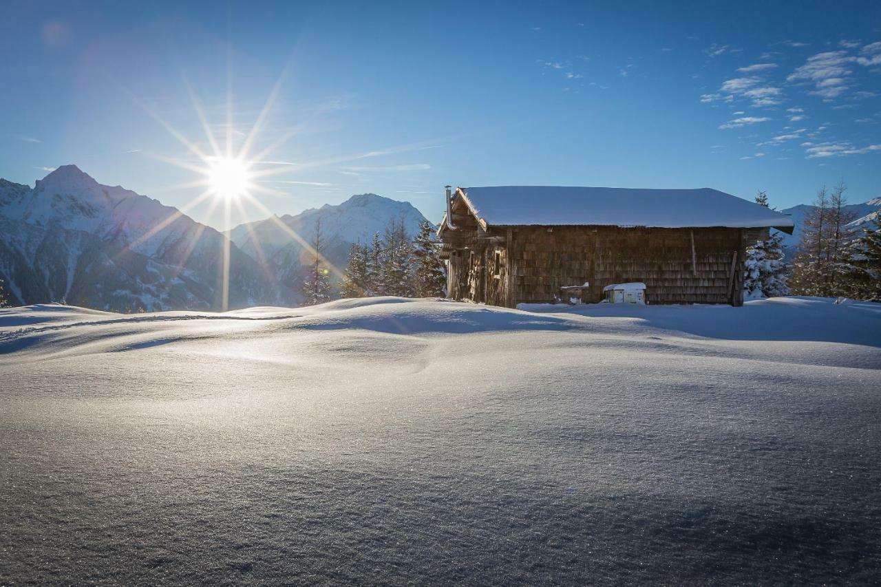 Appartamento Platzhirsch Apart & Mayrhofen Esterno foto